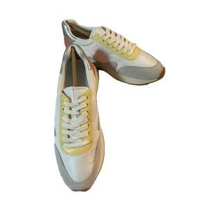 NIB Matisse Suede Farrah Yellow White Colorblock Lace Up Sneaker-Size 7